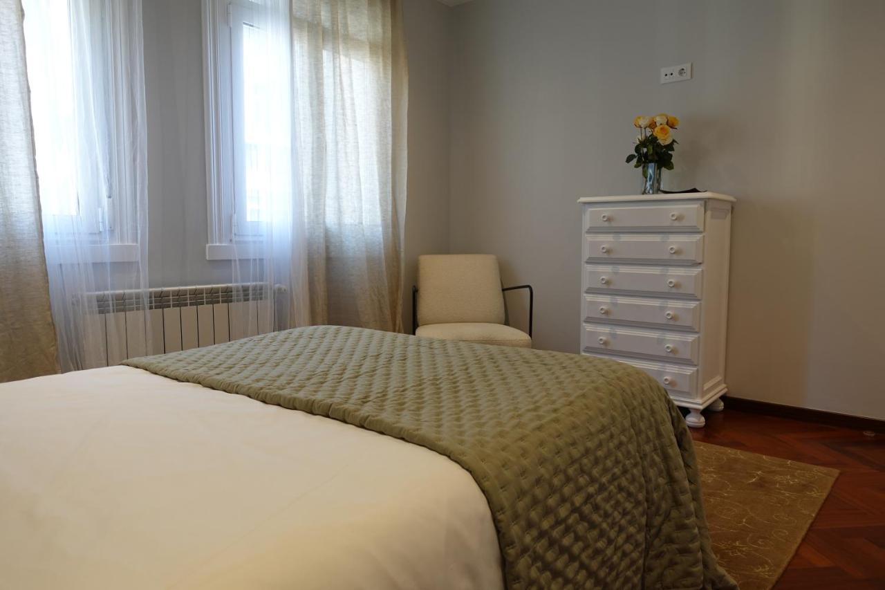 Apartamento Céntrico y acogedor piso con garaje A Coruña Exterior foto