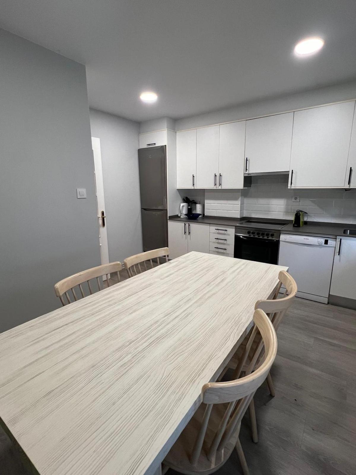 Apartamento Céntrico y acogedor piso con garaje A Coruña Exterior foto